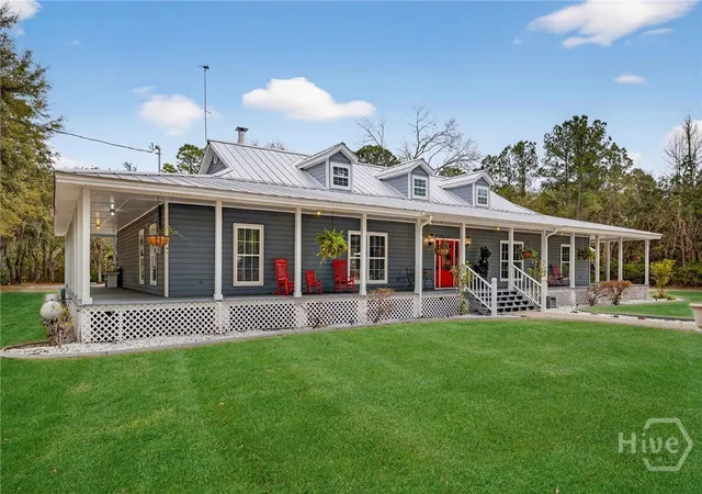 3rd image of 22103 Ga Hwy 144 E, Richmond Hill, GA 31324 | MLS# SA348065