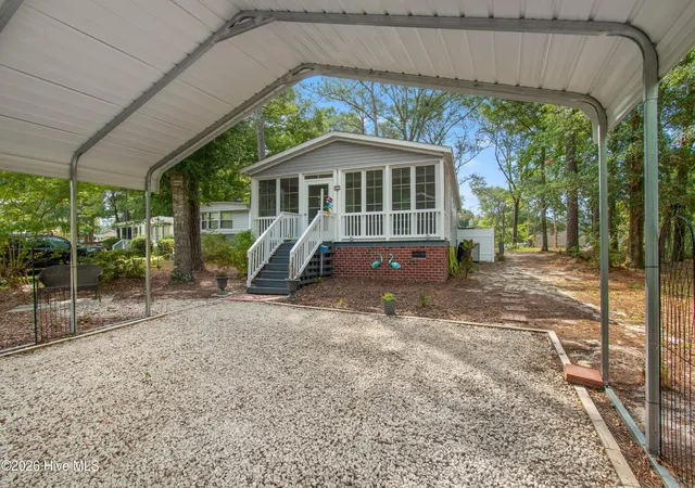 Photo 3 of Manufactured home for sale at 9275 Bonaparte Dr SW, Calabash, NC 28467 | MLS# 100590870 | Listing updated on 2026-09-11