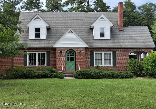 Homes for sale in Tabor City, NC | 201 E Bell St, Tabor City, NC 28463 | MLS# 100588609