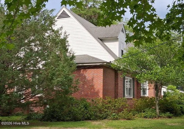 Homes for sale in Tabor City, NC | 201 E Bell St, Tabor City, NC 28463 | MLS# 100588609