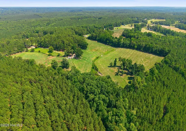 Photo 2 of Single family home for sale at 580 Lamms Rd, Carthage, NC 28327 | MLS# 100590096 | Listing updated on 2026-08-18