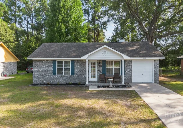 Homes for sale in Hinesville, GA | 1453 Enterprise Dr, Hinesville, GA 31313 | MLS# SA359896