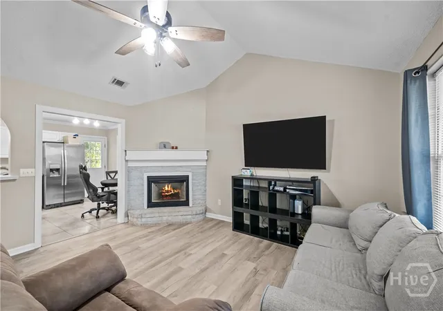 Photo 4 of Single family home for sale at 1453 Enterprise Dr, Hinesville, GA 31313 | MLS# SA359896 | Listing updated on 2026-09-19