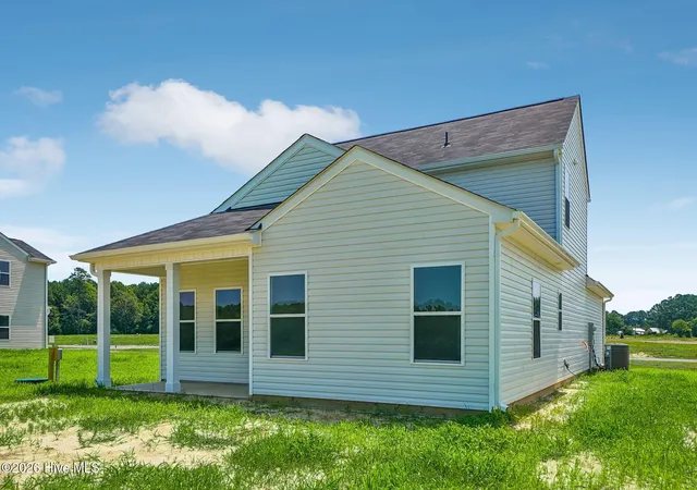 Homes for sale in Pikeville, NC | 207 Hallwood Dr, Pikeville, NC 27863 | MLS# 100563518