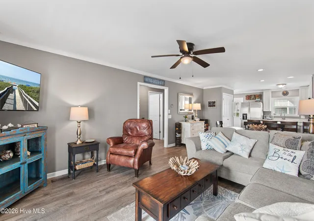 Listing Photo 5 - Condo for sale in building located at 445 E Second St, Ocean Isle Beach, NC 28469 - Unit #7