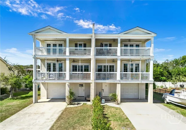 2nd image of 40 Captains Vw, Tybee Island, GA 31328 | MLS# SA354743