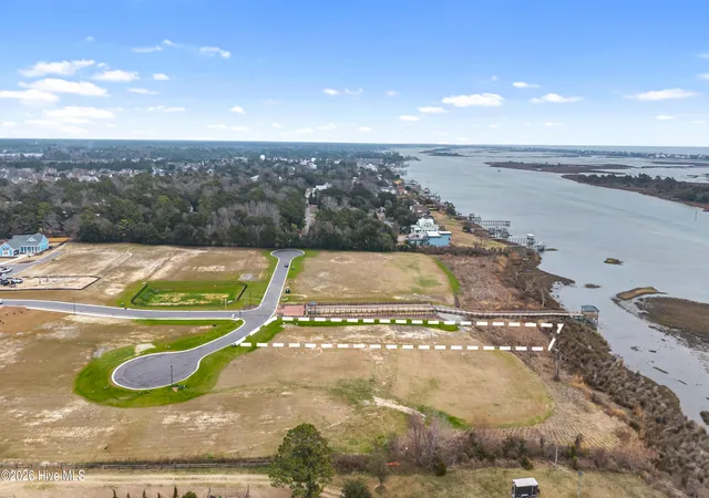 Photo 4 of Land for sale at 106 S Glimmering Glass Ln, Hampstead, NC 28443 | MLS# 100557769 | Listing updated on 2026-09-28