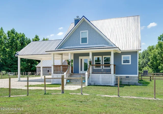 Homes for sale in Beulaville, NC | 424 Jimmy Tate Williams Rd, Beulaville, NC 28518 | MLS# 100581595