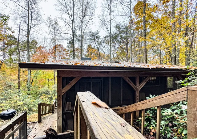 Homes for sale in Hayesville, NC | 231 Dogwood Cir, Hayesville, NC 28904 | MLS# 98544495