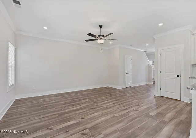 Photo 2 of Single family home for sale at 27 S Umbrella Palm Dr, Hampstead, NC 28443 | MLS# 100579145 | Listing updated on 2026-08-26