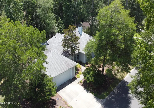 Photo 4 of Single family home for sale at 4956 Dory Ct, North Myrtle Beach, SC 29582 | MLS# 100522363 | Listing updated on 2026-08-18