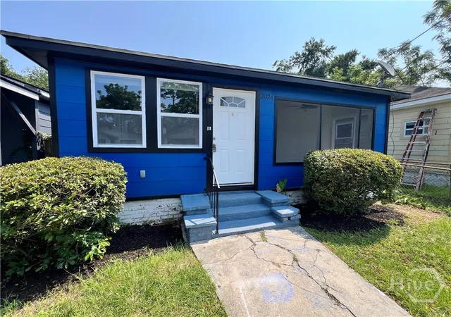 Photo 1 of Single family home for sale at 2024 Eppinger St, Savannah, GA 31415 | MLS# SA361968 | Listing updated on 2026-09-12