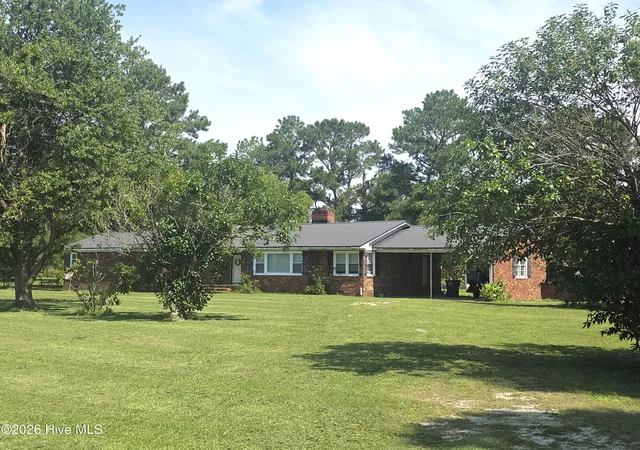 Photo 1 of Single family home for sale at 1308 Hwy 58 N, Trenton, NC 28585 | MLS# 100600006 | Listing updated on 2026-09-20