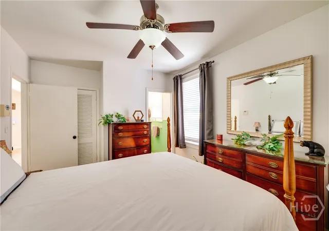 Photo 4 of Single family home for sale at 429 Columbus Dr, Savannah, GA 31405 | MLS# SA358137 | Listing updated on 2026-09-06