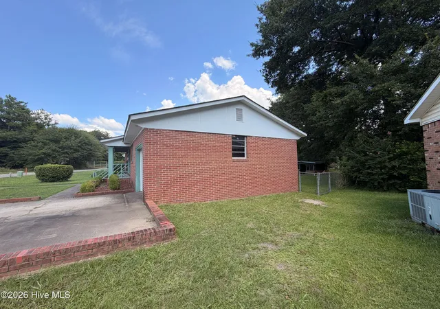 Photo 3 of Single family home for sale at 71 Canna St, Barnwell, SC 29812 | MLS# 100592225 | Listing updated on 2026-08-18