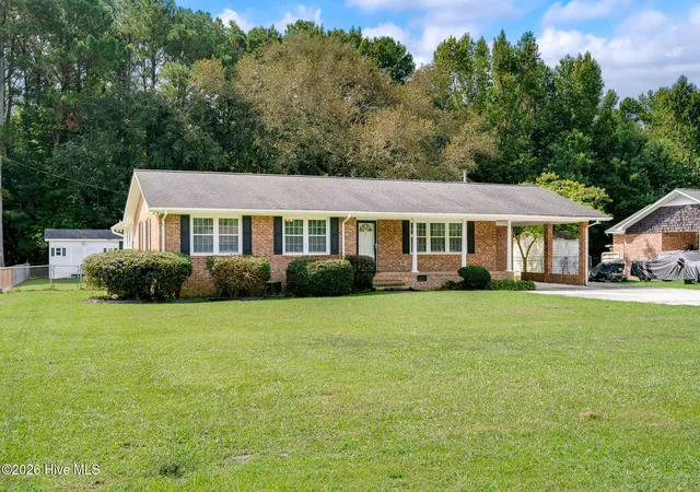 Single family home for sale at 414 Forrest Rd, Warsaw, NC 28398 | MLS# 100599980