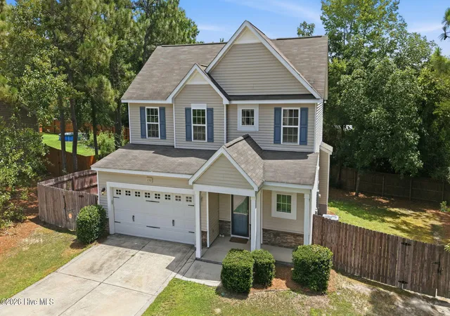 Photo 5 of Single family home for sale at 133 Star Ct, Aberdeen, NC 28315 | MLS# 100591089 | Listing updated on 2026-08-18