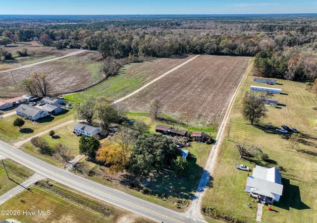 Photo 3 of House for sale at 125 Plina Ln, Beulaville, NC 28518 | MLS# 100557450 | Listing updated on 2026-07-22
