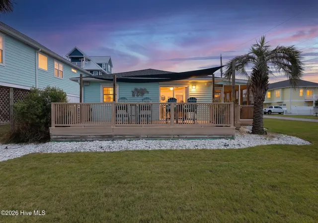 Photo 3 of Single family home for sale at 101 Delaware Ave, Carolina Beach, NC 28428 | MLS# 100566548 | Listing updated on 2026-09-14