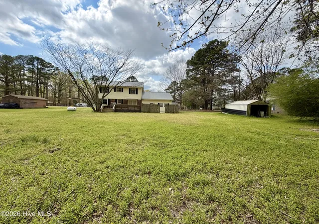 Homes for sale in Plymouth, NC | 110 White Pine Dr, Plymouth, NC 27962 | MLS# 100564557