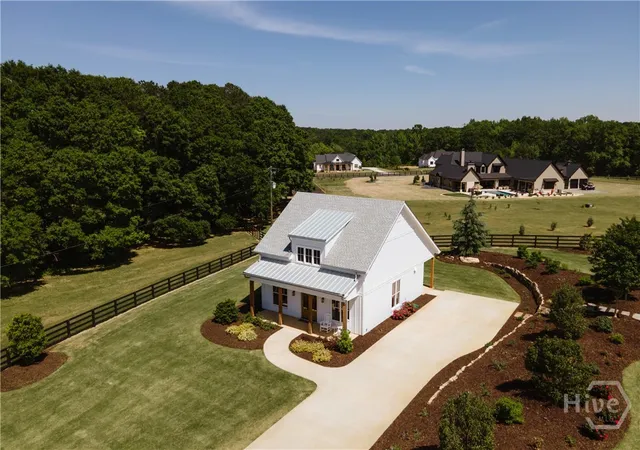 Homes for sale in Bishop, GA | 1820 Clover Ln, Bishop, GA 30621 | MLS# CL355029