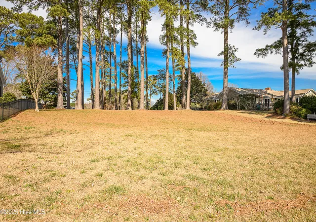 Photo 4 of Land for sale at 1224 Sound Shore Dr, Edenton, NC 27932 | MLS# 100492209 | Listing updated on 2026-10-06