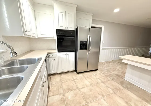 5th image of 2106 Southview Dr, Greenville, NC 27858 | MLS# 100571538