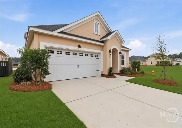 Photo 3 of Single family home for sale at 101 Waterside Ln, Pooler, GA 31322 | MLS# SA346392 | Listing updated on 2026-07-23