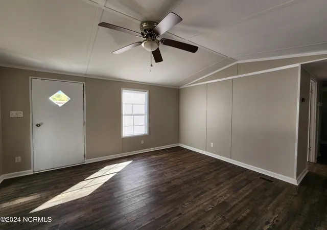 Photo 3 of Manufactured home for sale at 15 Marlette St, Hubert, NC 28539 | MLS# 100596738 | Listing updated on 2026-08-18
