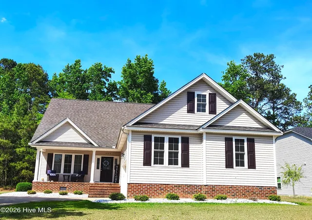 Photo 1 of Single family home for sale at 1804 Eastwood Ln, Rocky Mount, NC 27804 | MLS# 100579568 | Listing updated on 2026-10-01
