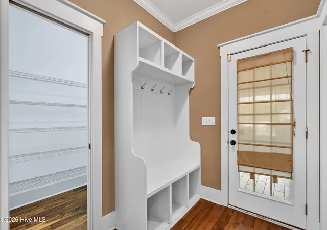 Photo 3 of Single family home for sale at 392 Shackleford Dr, Wilmington, NC 28411 | MLS# 100586148 | Listing updated on 2026-09-18