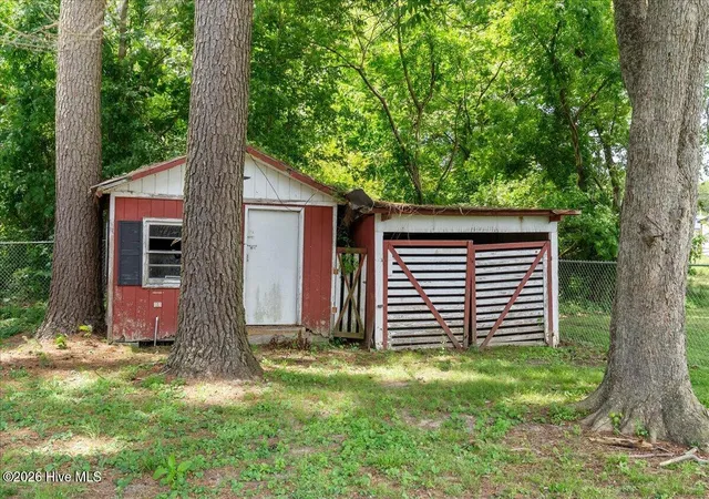 Homes for sale in Woodland, NC | 111 S Sycamore St, Woodland, NC 27897 | MLS# 100578660