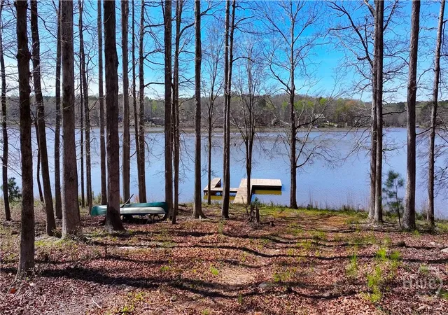3rd image of 1921 Withrow Rd, Greensboro, GA 30642 | MLS# CL351941