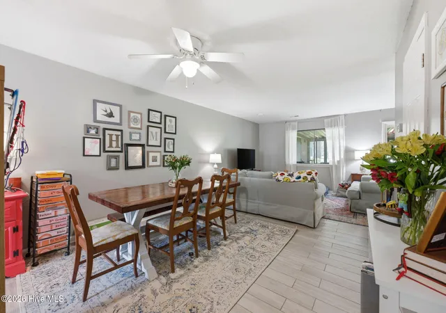 4th image of 144 Quarterdeck Townhouses, New Bern, NC 28562 | MLS# 100580293