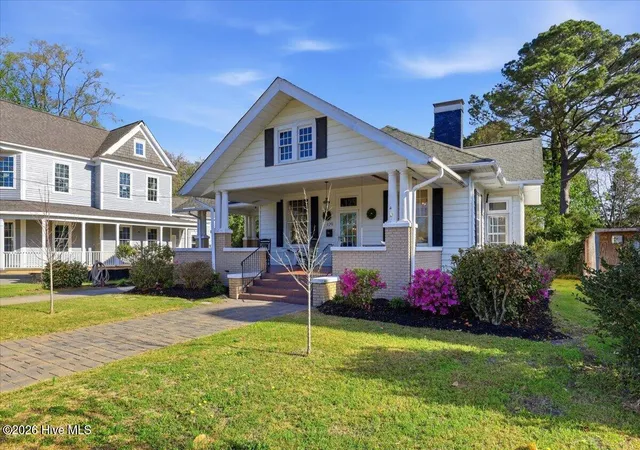 3rd image of 129 E Railroad St, La Grange, NC 28551 | MLS# 100564473
