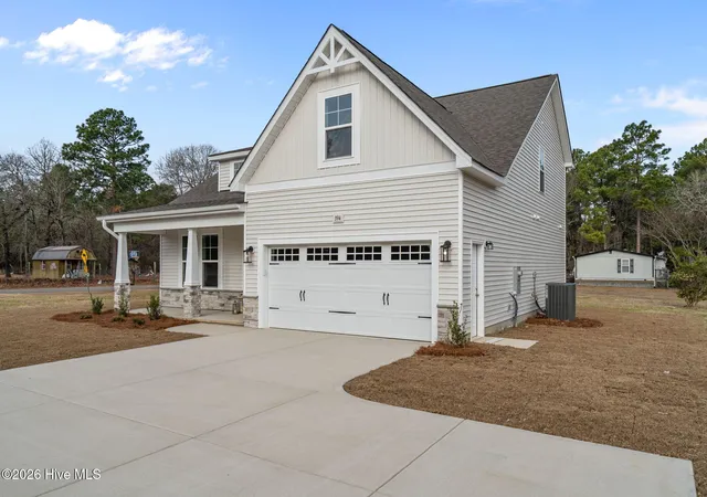 Photo 2 of Single family home for sale at 394 Lakebay Rd, Vass, NC 28394 | MLS# 100548553 | Listing updated on 2026-08-18