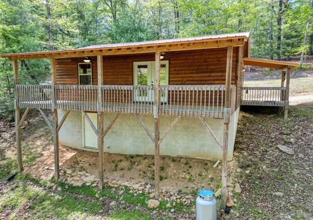 Photo 3 of Single family home for sale at 100 Fern Cvs Ln, Murphy, NC 28906 | MLS# 98544422 | Listing updated on 2026-08-18