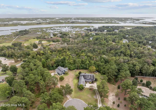 Photo 1 of Mansion for sale at 314 E Rolling Meadows Rd, Hampstead, NC 28443 | MLS# 100532333 | Listing updated on 2026-08-19