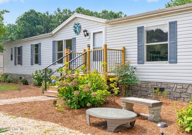 Photo 4 of Manufactured home for sale at 1199 Zack St SE, Bolivia, NC 28422 | MLS# 100586550 | Listing updated on 2026-09-23