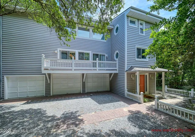 Homes for sale in Surf City, NC | 126 Channel Bnd, Surf City, NC 28445 | MLS# 100583049