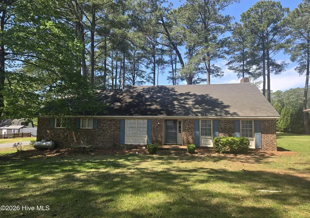 Photo 3 of Single family home for sale at 2641 Ralph Taylor Rd, Williamston, NC 27892 | MLS# 100567969 | Listing updated on 2026-09-11