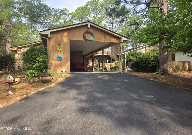 Photo 1 of Townhouse for sale at 642 Redwood Dr, Southern Pines, NC 28387 | MLS# 100550221 | Listing updated on 2026-08-18