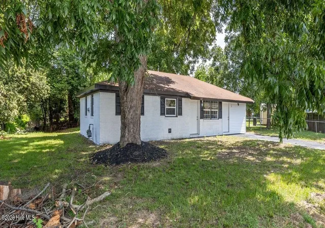 Photo 2 of Single family home for sale at 703 Aiken St, Augusta, GA 30901 | MLS# 100596235 | Listing updated on 2026-09-03
