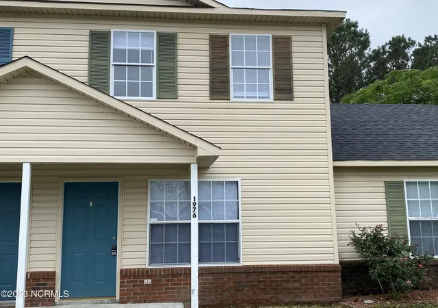Photo 1 of Townhouse for sale at 1976 W Brandymill Ln, Jacksonville, NC 28546 | MLS# 100596923 | Listing updated on 2026-08-18