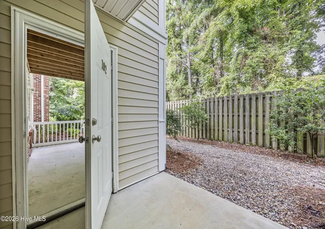 Photo 3 of Condo for sale at 4420 Jay Bird Cir #Unit 102, Wilmington, NC 28412 | MLS# 100600029 | Listing updated on 2026-09-17