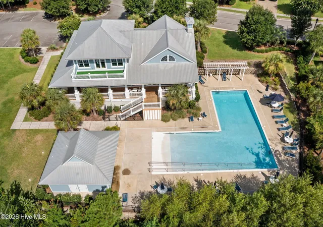 Photo 3 of Single family home for sale at 824 Cupola Dr, Wilmington, NC 28409 | MLS# 100596107 | Listing updated on 2026-10-07