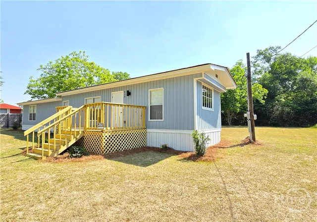 Homes for sale in Metter, GA | 956 Donaldson St, Metter, GA 30439 | MLS# SA354513