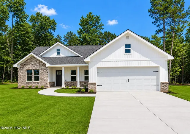 Photo 1 of Single family home for sale at 422 Liberty St, Thomson, GA 30824 | MLS# 100590356 | Listing updated on 2026-08-18