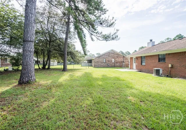 Homes for sale in Hinesville, GA | 257 Whitetail Cir, Hinesville, GA 31313 | MLS# SA356682