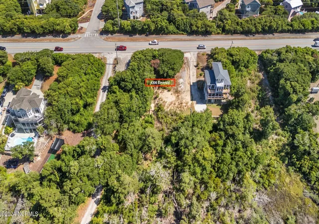 Photo 4 of Land for sale at 4306 Emerald Dr, Emerald Isle, NC 28594 | MLS# 100586582 | Listing updated on 2026-07-05